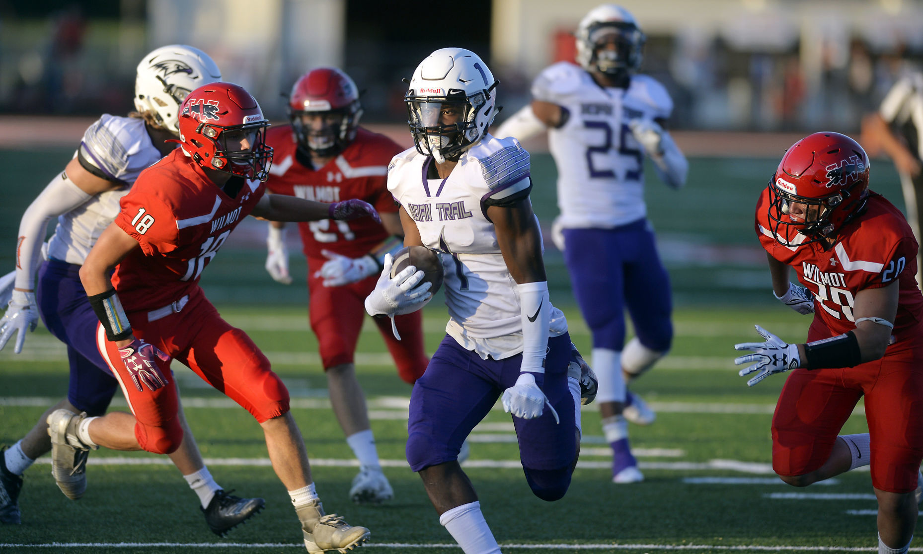 FOOTBALL WILMOT INDIAN TRAIL